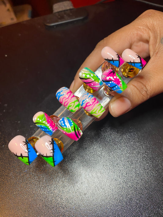 (SB) Custom Press on Nails (Free Hand Only)