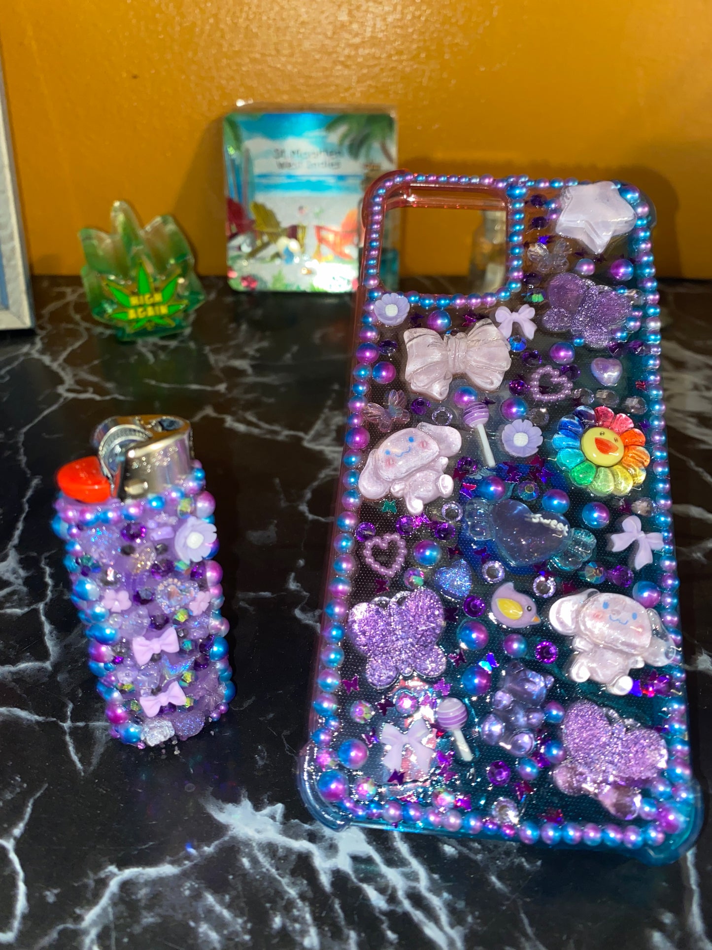 (SC) Phone Case and Lighter Set